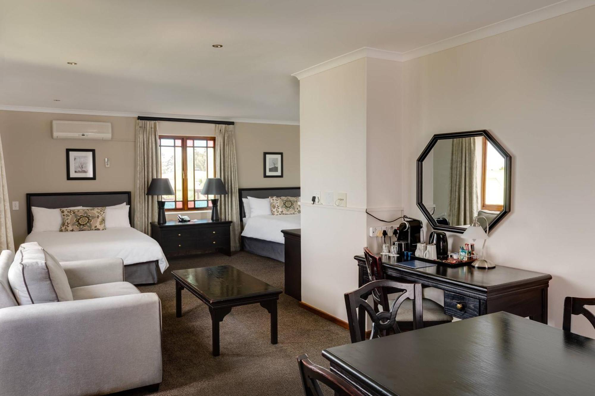 Protea Hotel By Marriott George King George Dış mekan fotoğraf